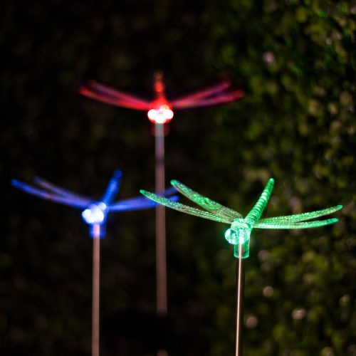 RGB LED-es szolár lámpa szitakötő
